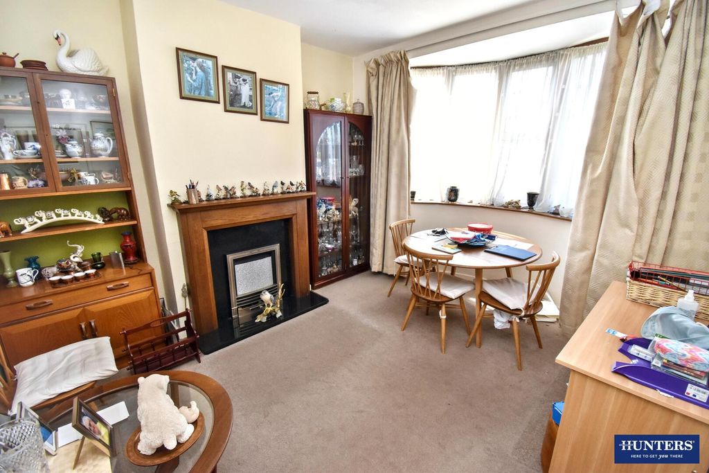 Property photo 2 of 13 Dining Room