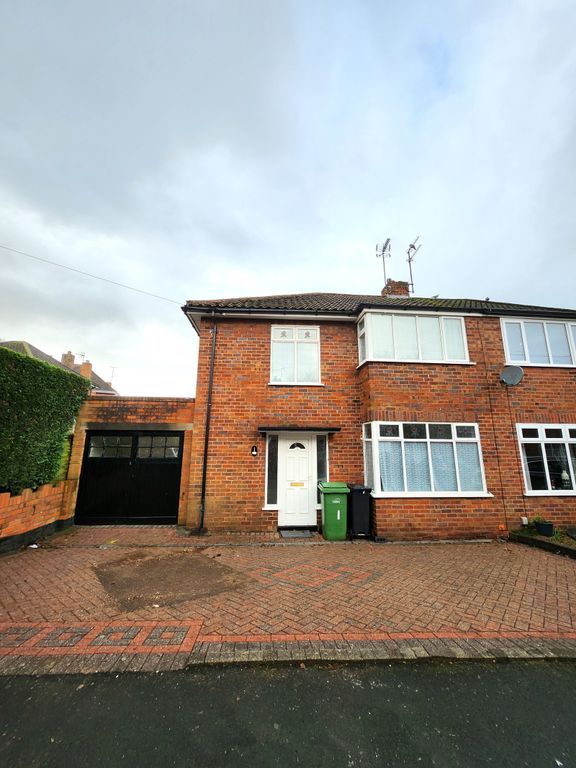 Property photo 1 of 14