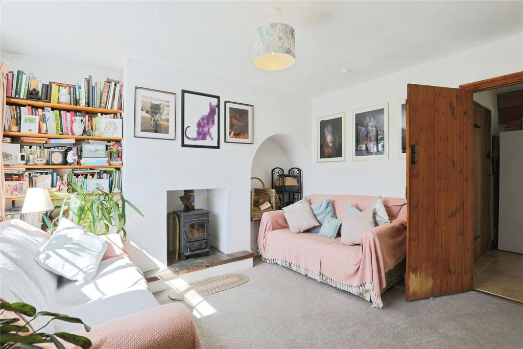 Property photo 3 of 22 Picture No. 20