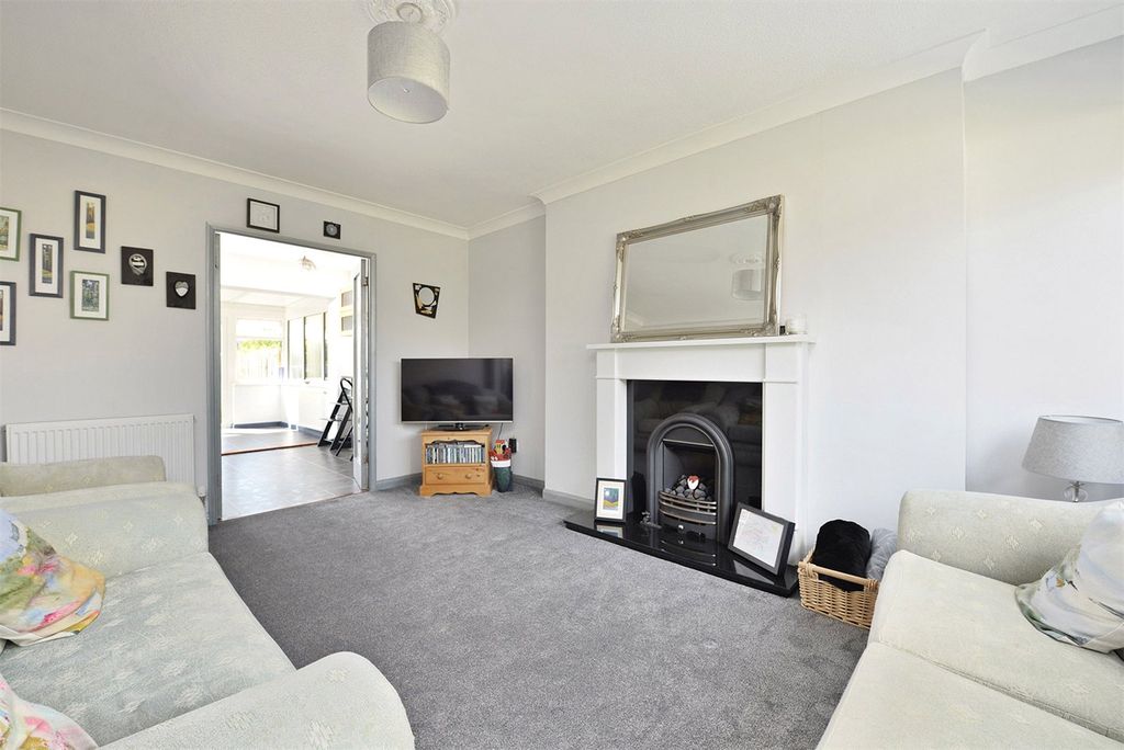 Property photo 2 of 11 Picture No. 04