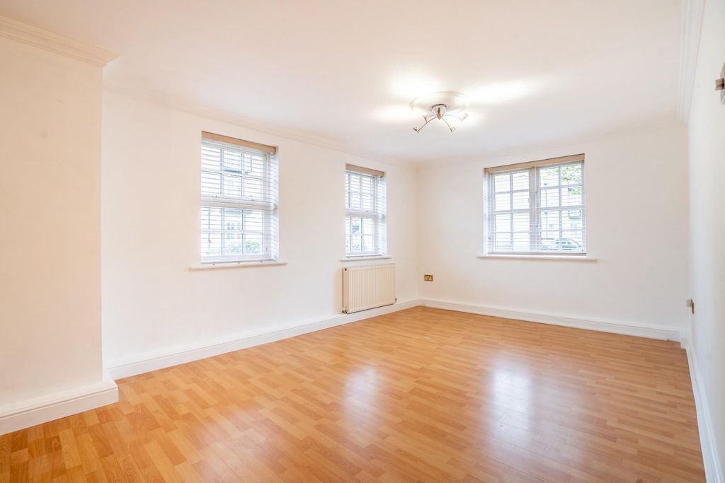 Property photo 3 of 12 Bd-1.Jpg