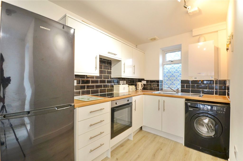 Property photo 1 of 11 Picture No. 06