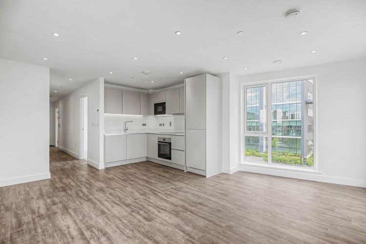 Property photo 1 of 12 329944