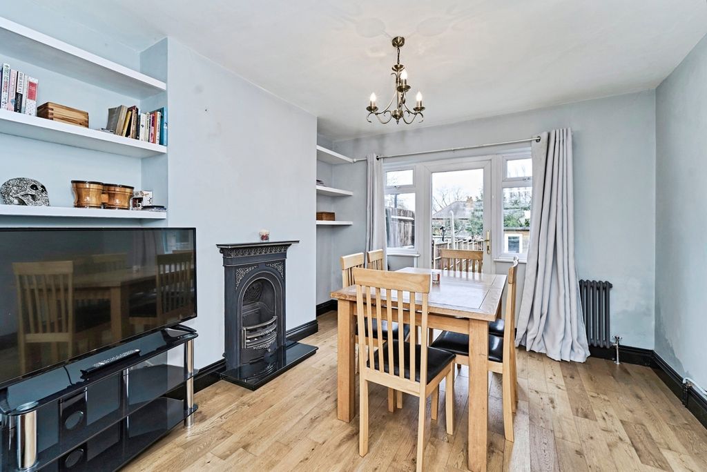 Property photo 3 of 20 Pbox-Img.Jpg