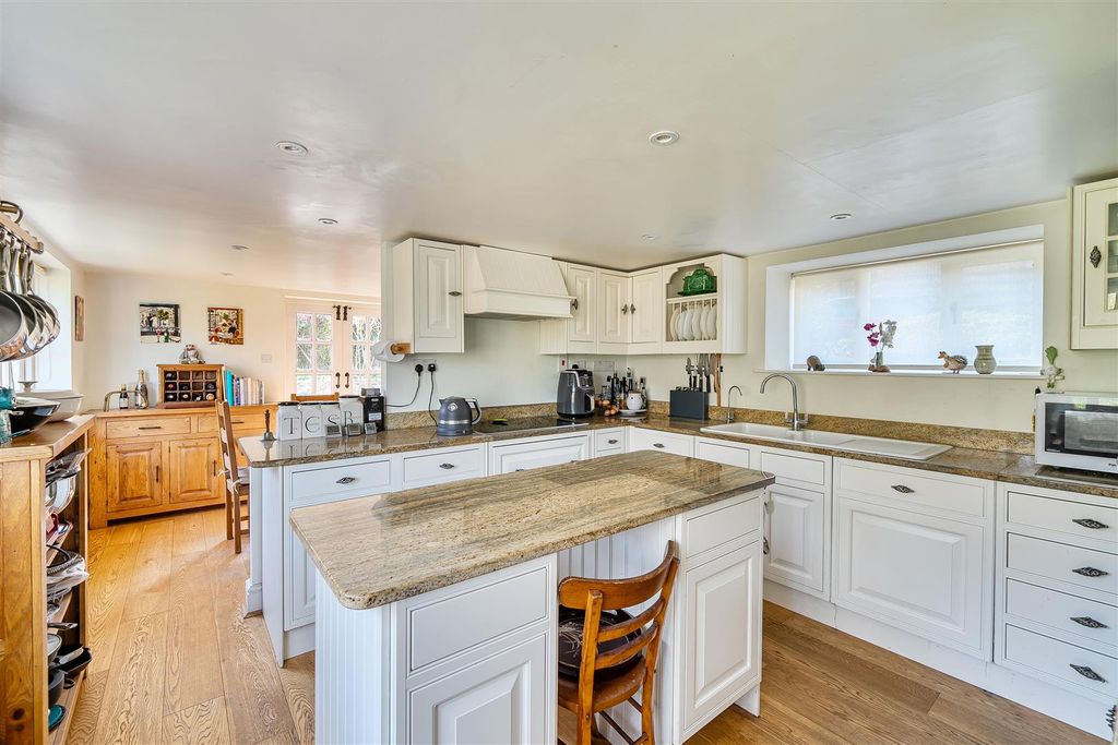 Property photo 3 of 26 3