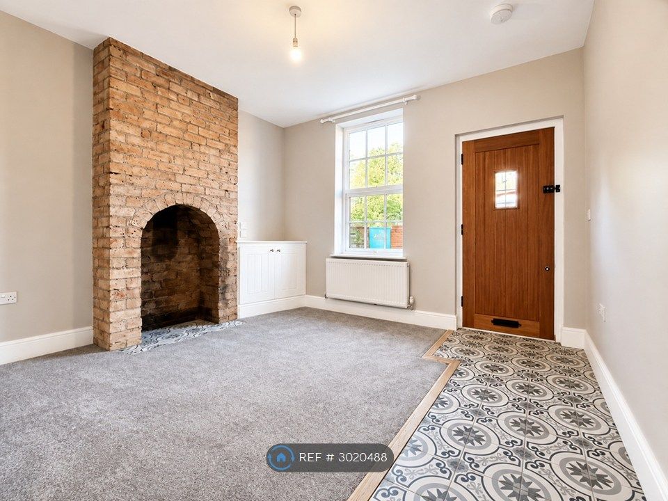Property photo 3 of 13
