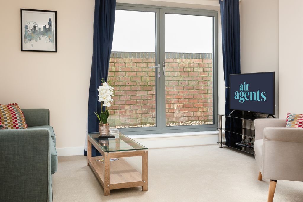 Property photo 2 of 10