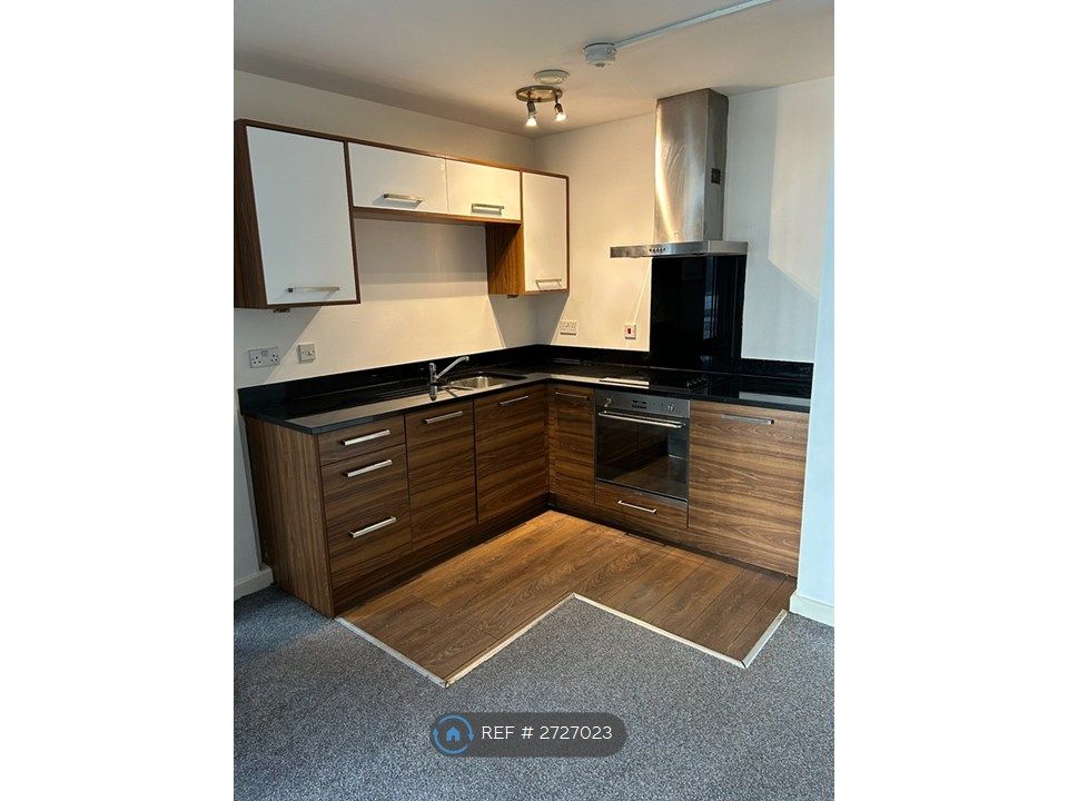 Property photo 2 of 5