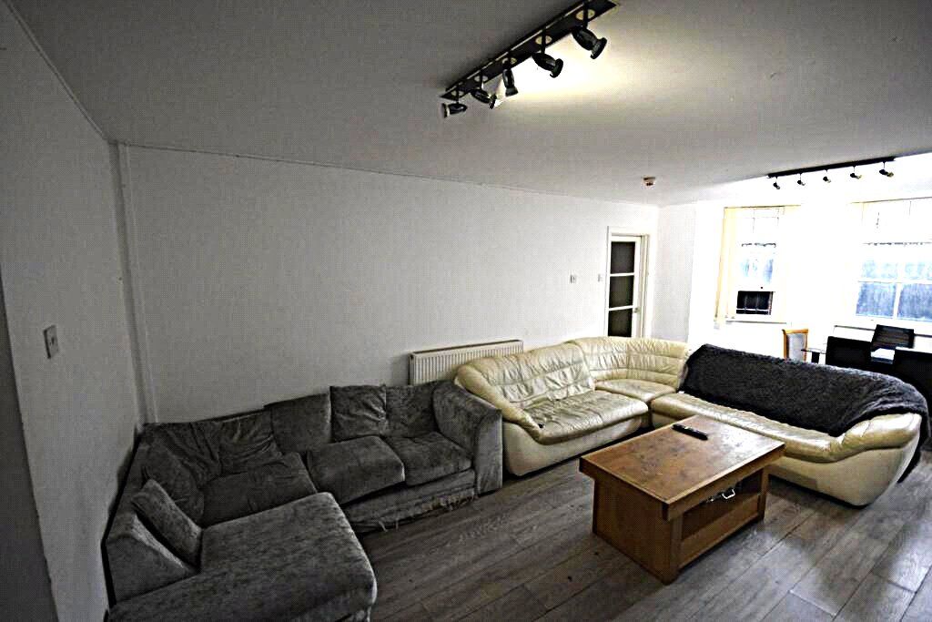 Property photo 3 of 14 Picture No. 15