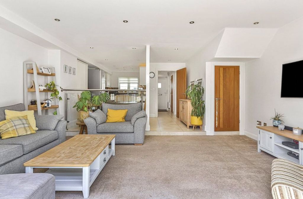 Property photo 3 of 18 Living Area