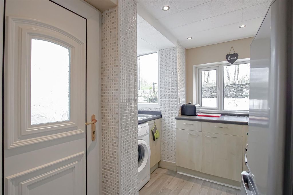 Property photo 2 of 18 2.Jpg