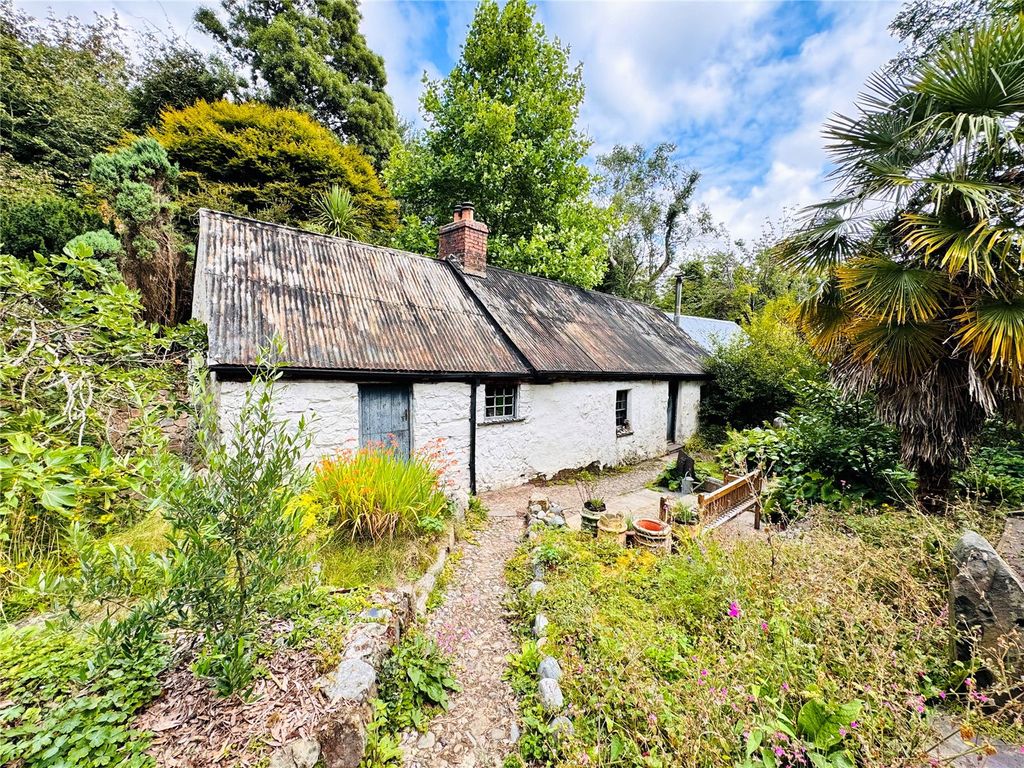 Property photo 1 of 37 Picture No. 11