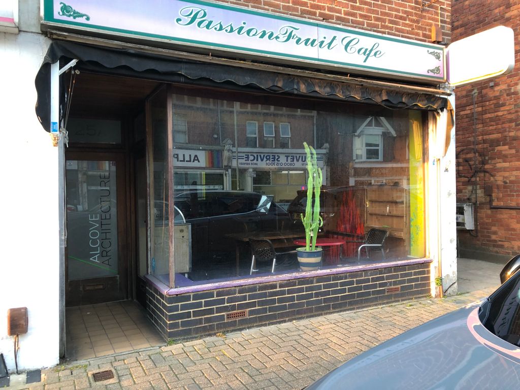 Property photo 1 of 2