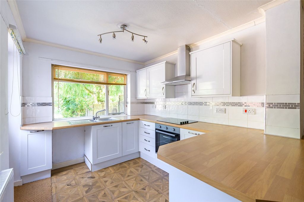 Property photo 3 of 41 Picture No. 23