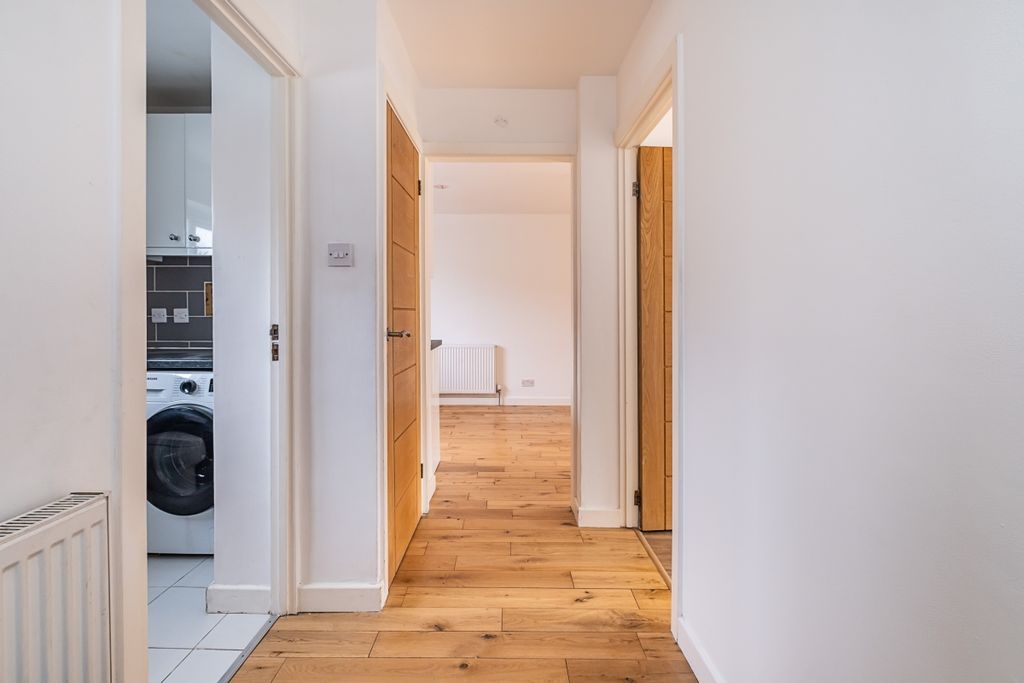 Property photo 3 of 12 28-Waverton-Road-012