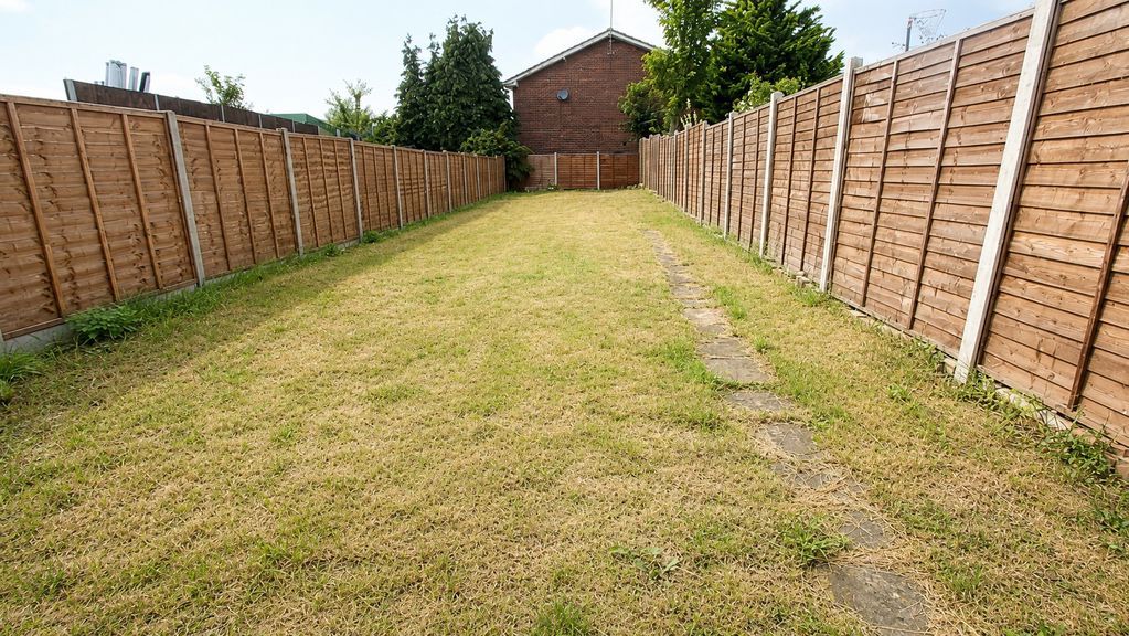 Property photo 2 of 9 Photo 9