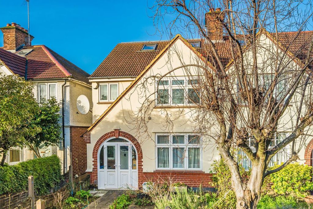 Property photo 1 of 7