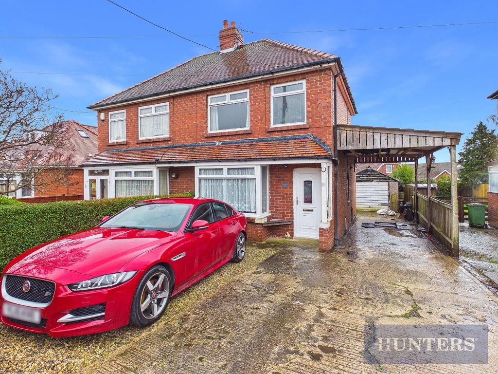 Property photo 1 of 17 Cam05316G0-Pr0326-Still016.Jpg