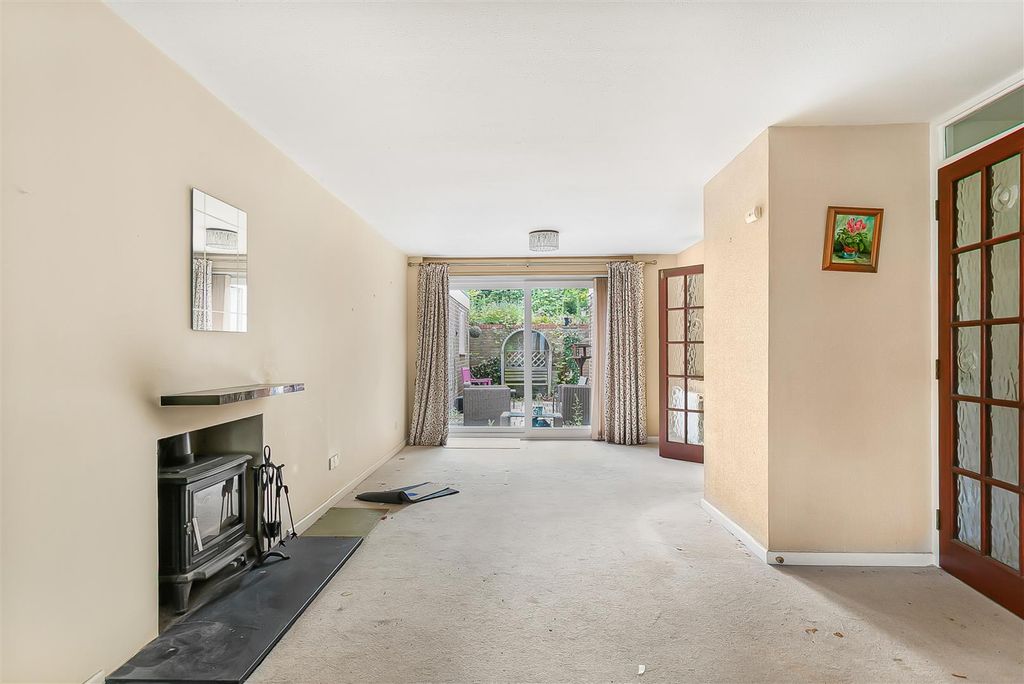 Property photo 2 of 21 40_85151.Jpg