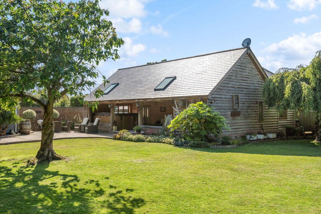 Property photo 3 of 73