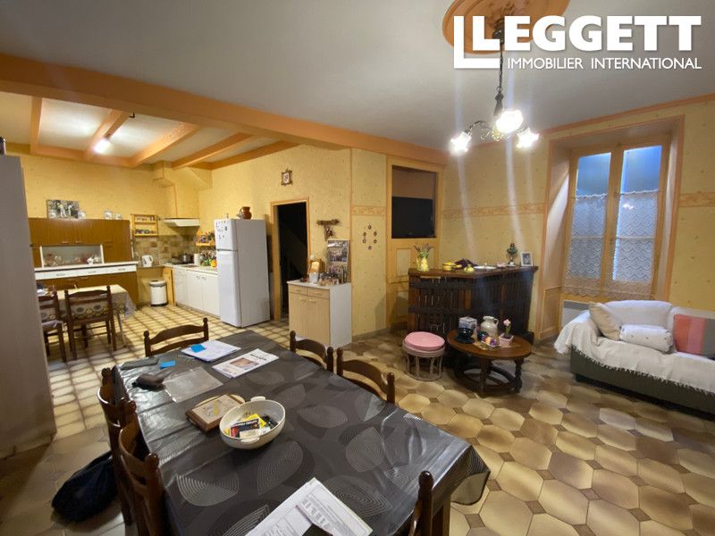 Property photo 3 of 10