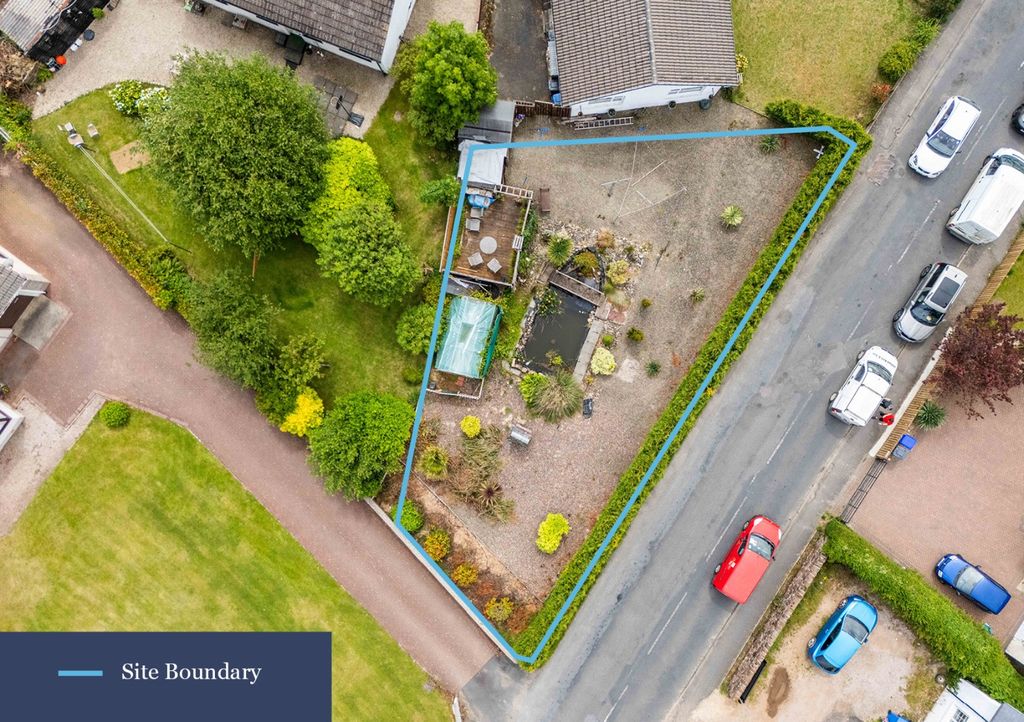 Property photo 1 of 13 3709040