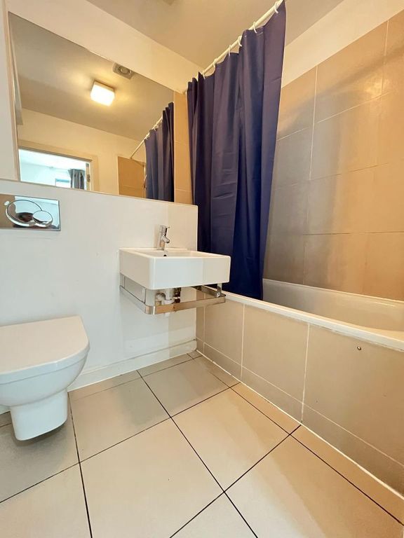 Property photo 3 of 8 Photo 3