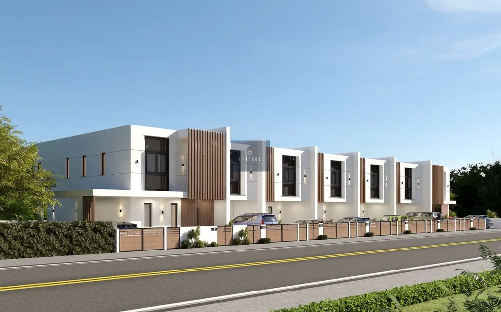 Property photo 2 of 4