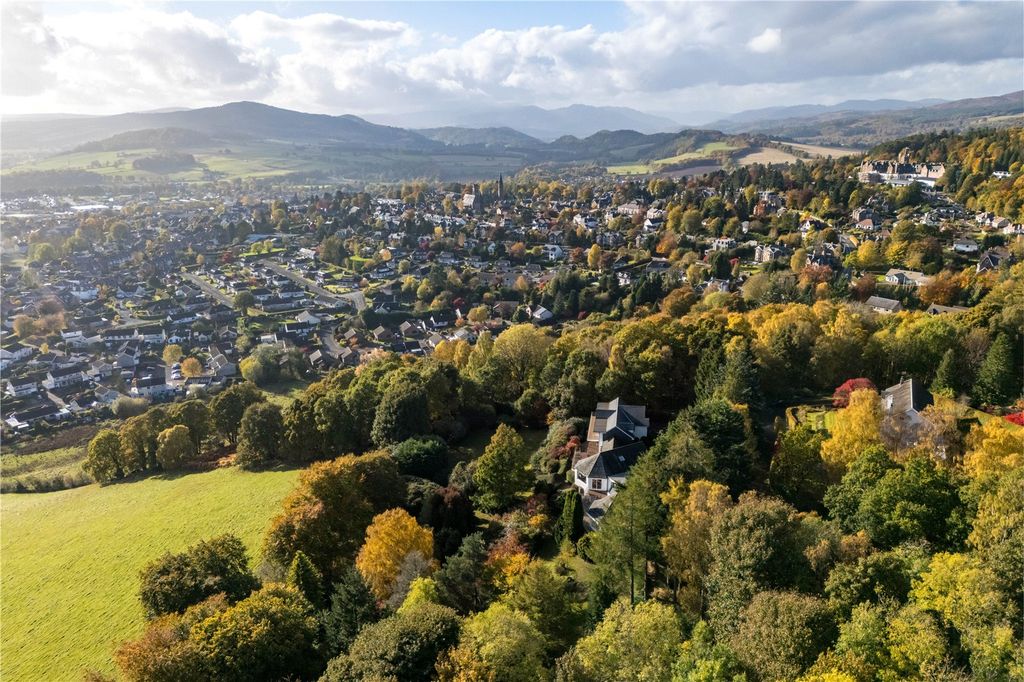 Property photo 2 of 30 Aerial With Crieff