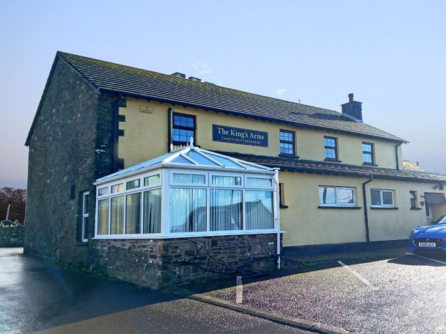 Property photo 2 of 11