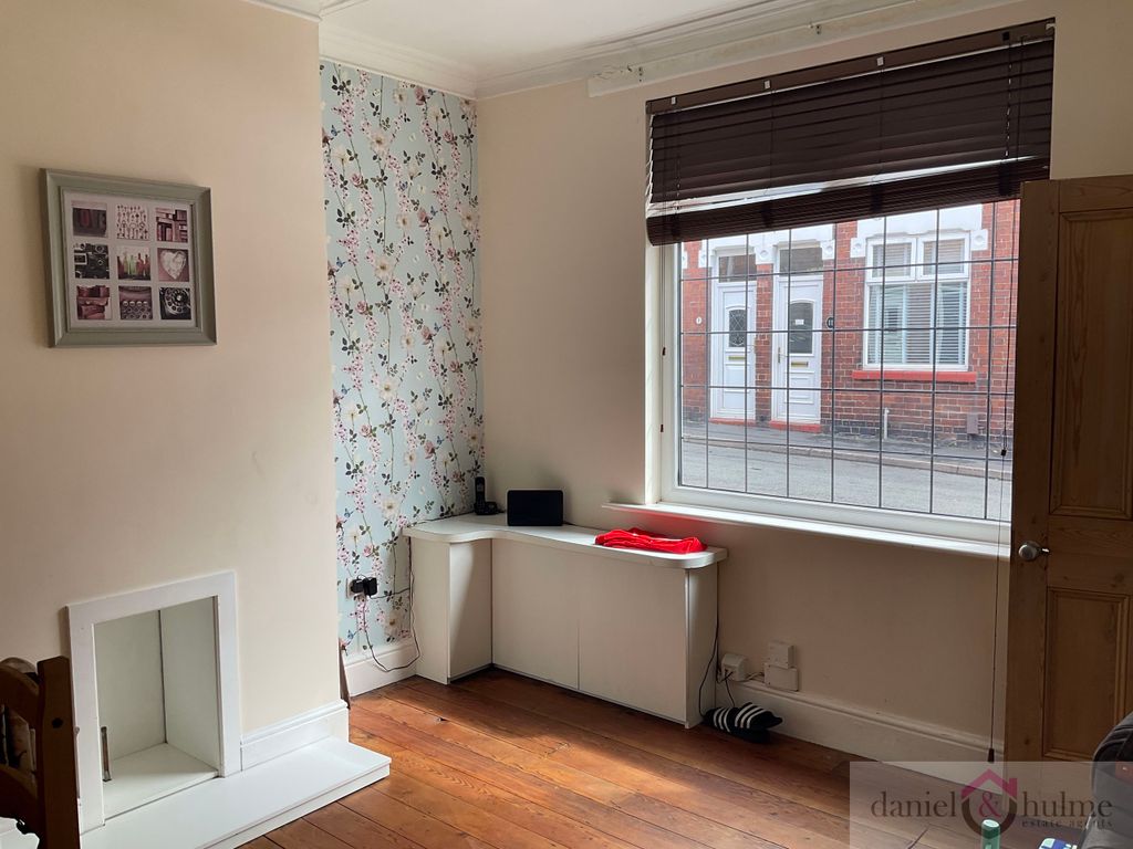 Property photo 2 of 10 Photo 1