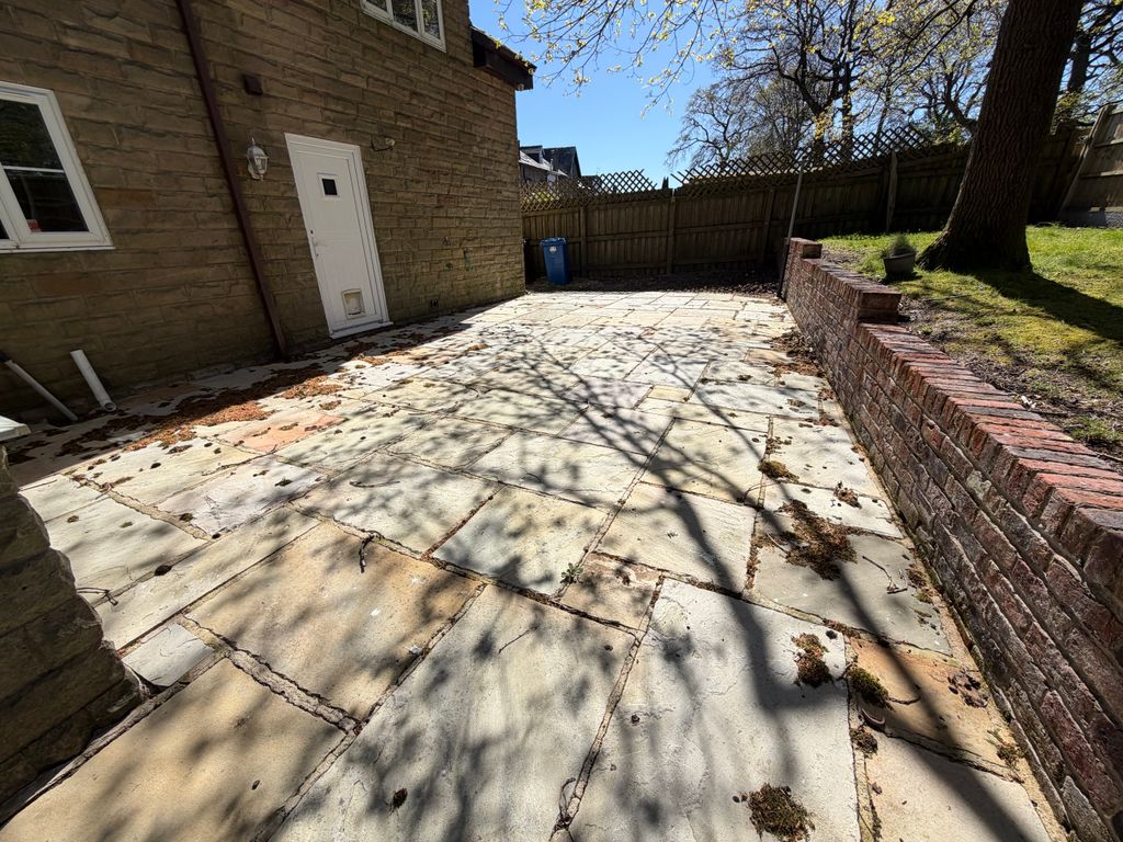 Property photo 2 of 45