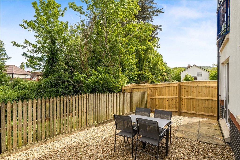 Additional image 11 of 2 bed flat for saleWoolbrook Road, Sidmouth, Devon EX10