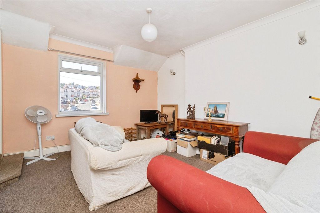 Property photo 3 of 14 Picture No. 14