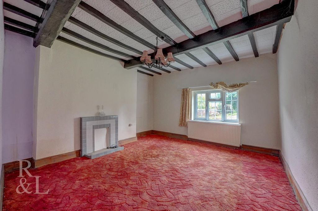 Property photo 3 of 19 The Moor (1).Jpg