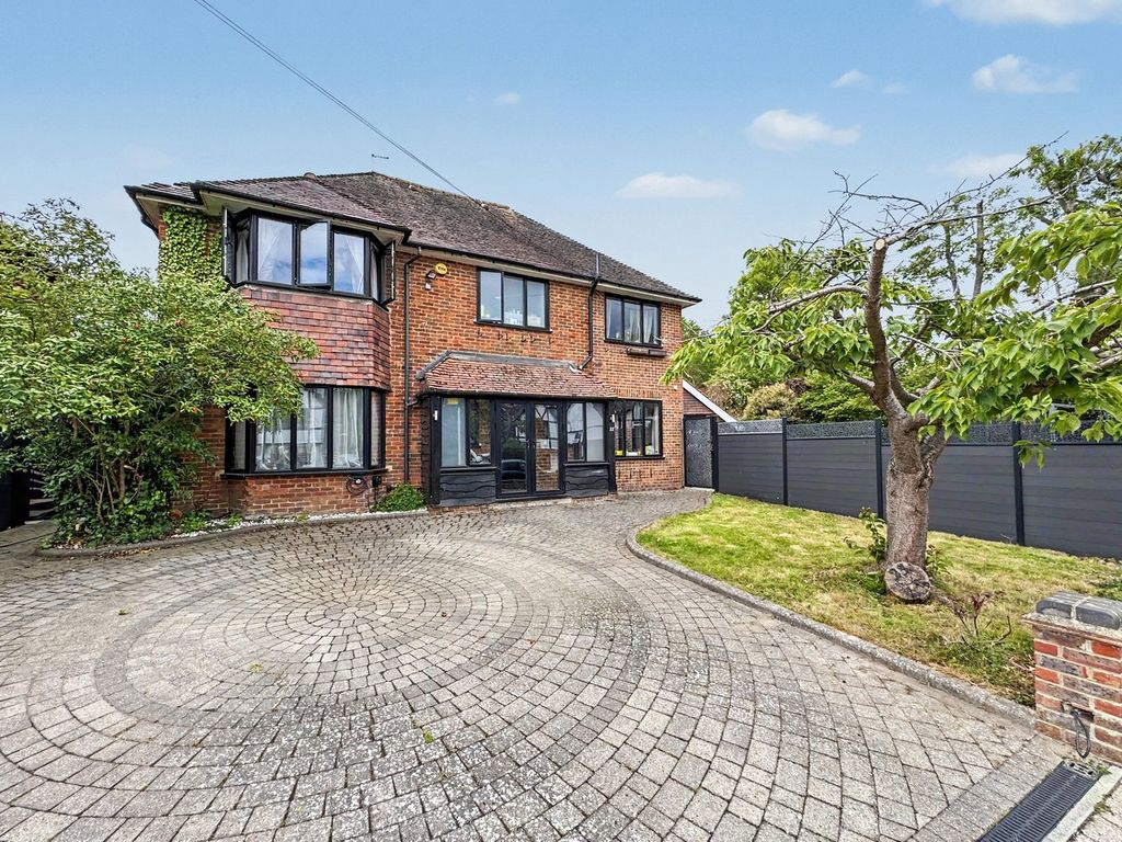 Property photo 1 of 30