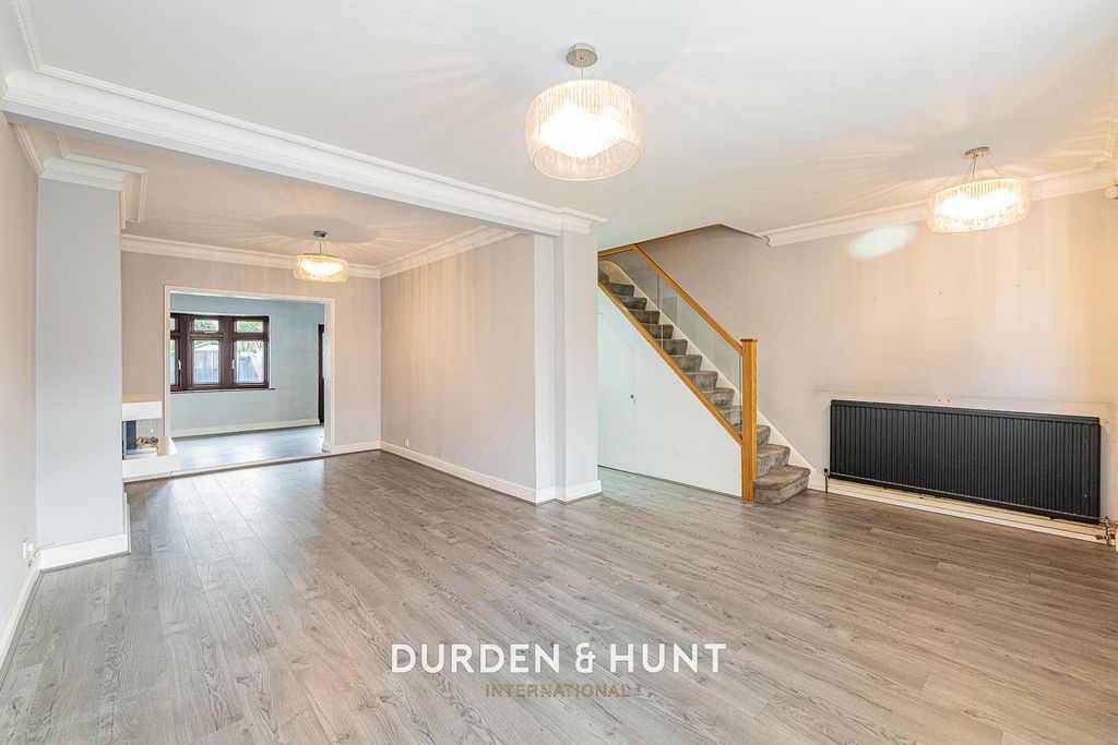 Property photo 2 of 26 Grenfell-14.Jpg