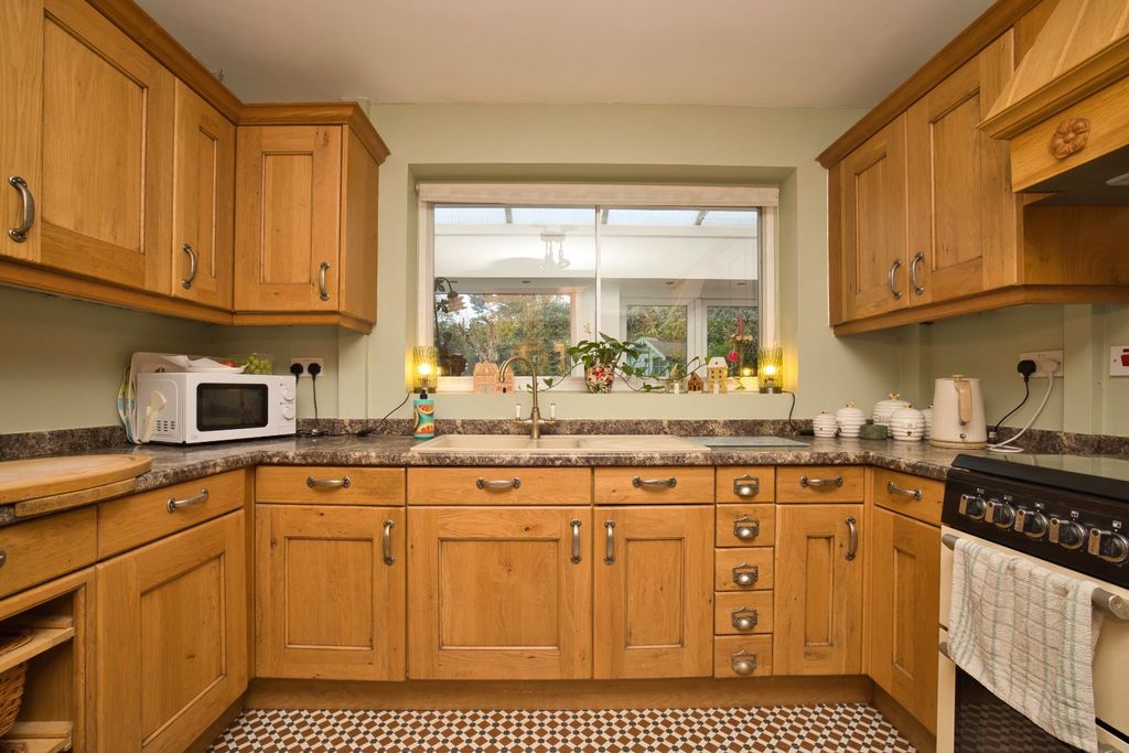 Property photo 3 of 20 Picture 3