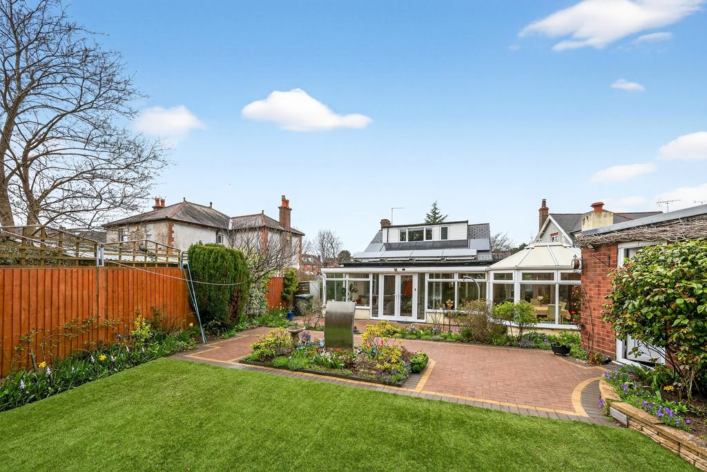 Property photo 3 of 26