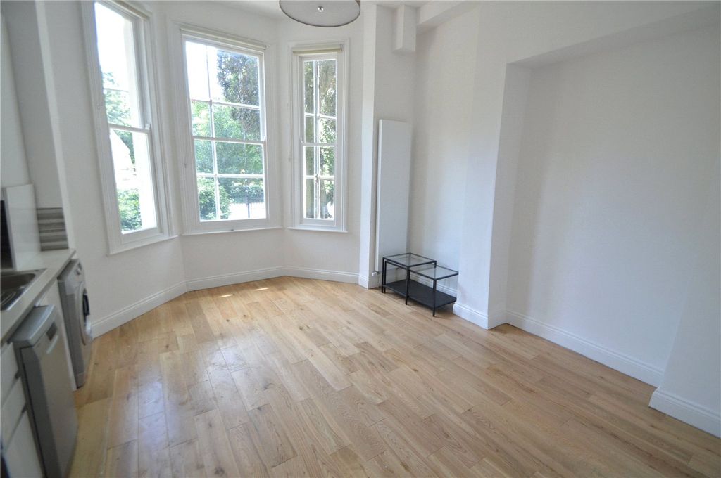 Property photo 3 of 8 Picture No. 03