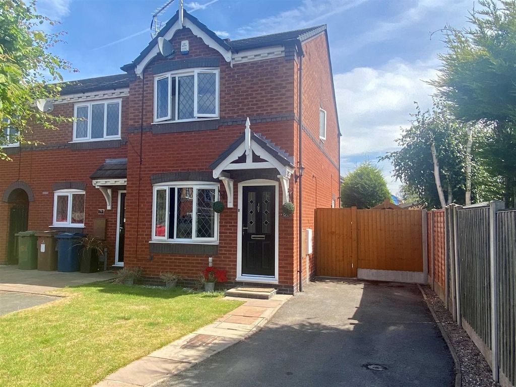 Property photo 1 of 8