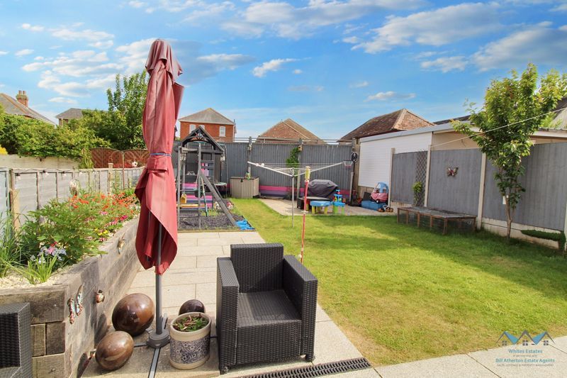 Property photo 3 of 24 Photo 17