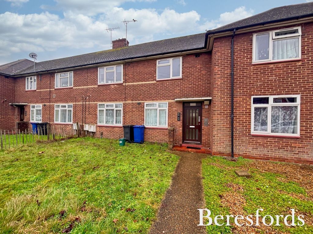 Property photo 1 of 7 Front