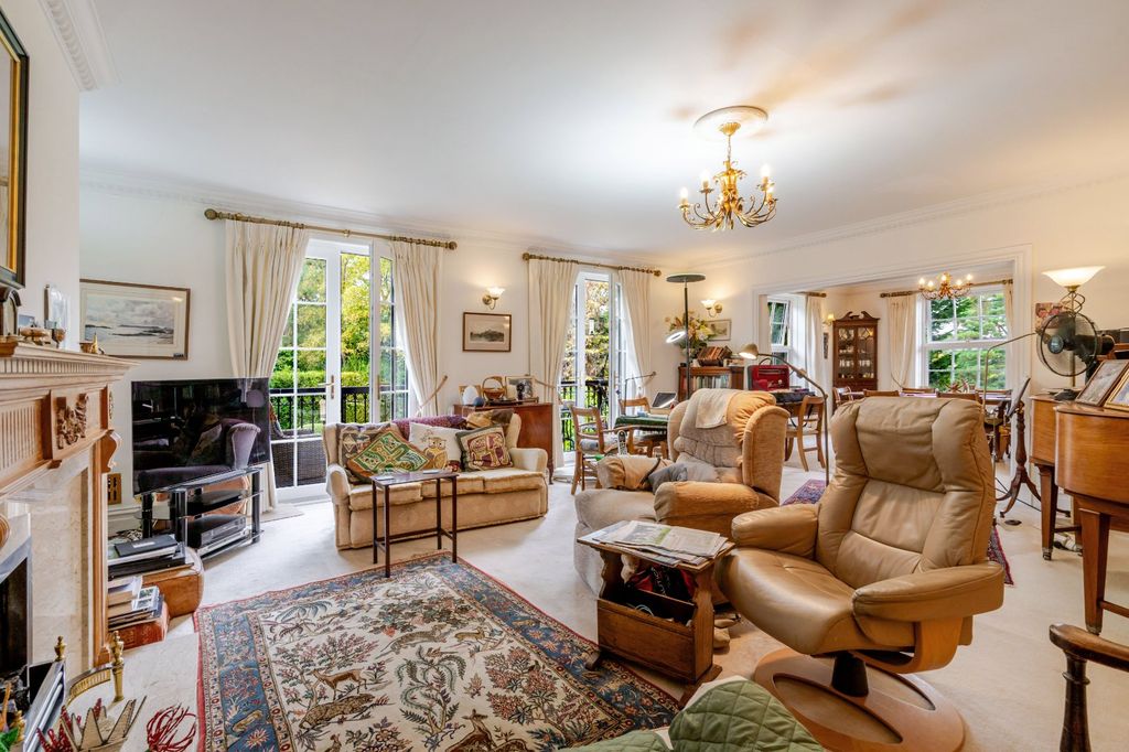 Property photo 2 of 13 Drawing Room