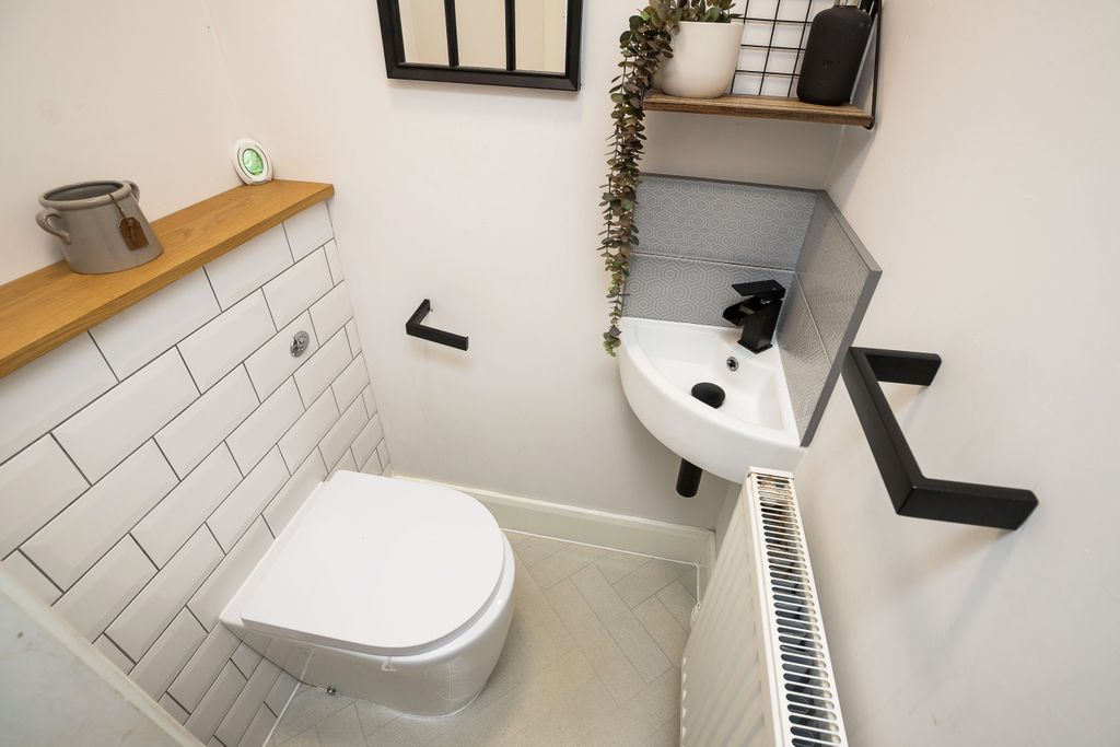 Property photo 2 of 18 Img_6950