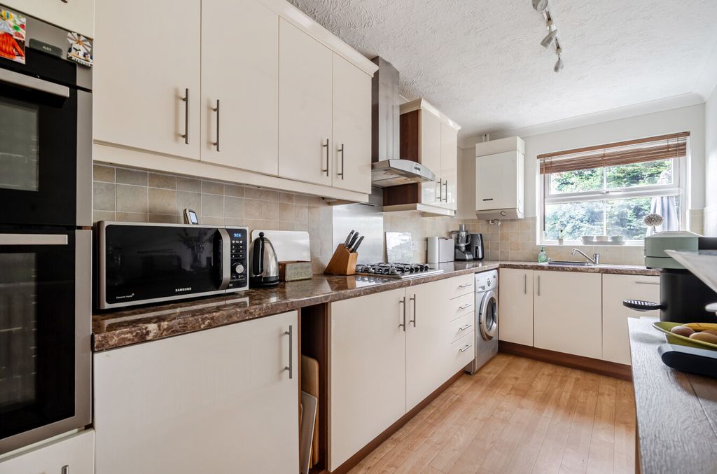 Property photo 3 of 21 1494847-20-6A5F34...