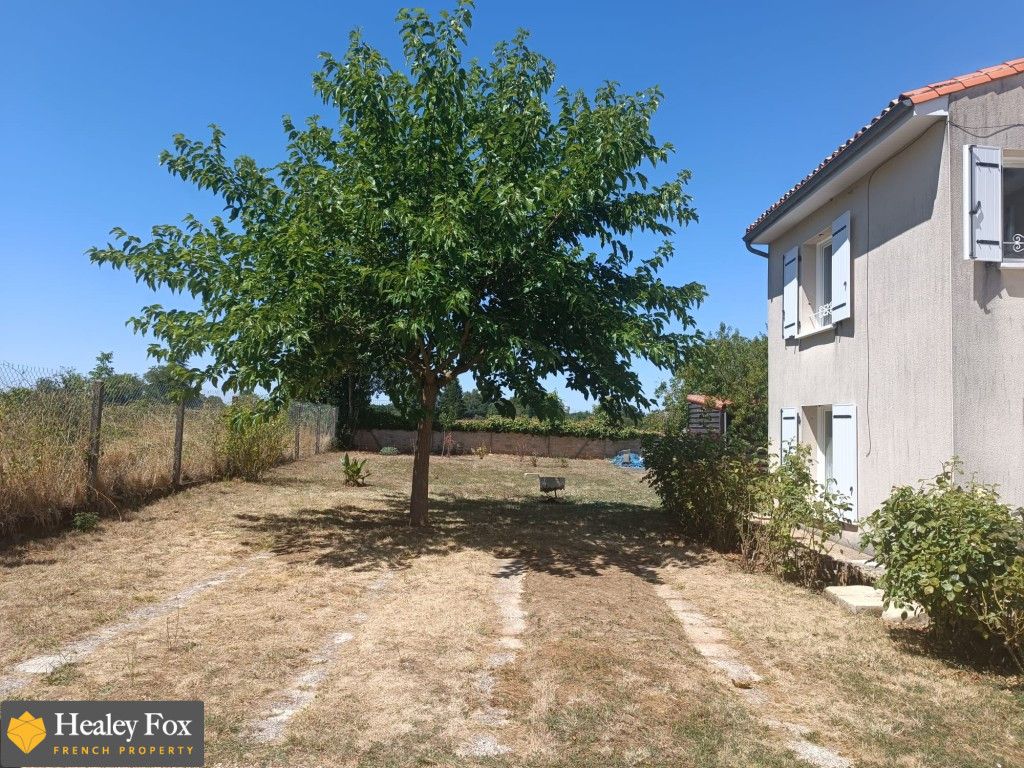 Property photo 2 of 21 19-Jardin_16A708A582c35A
