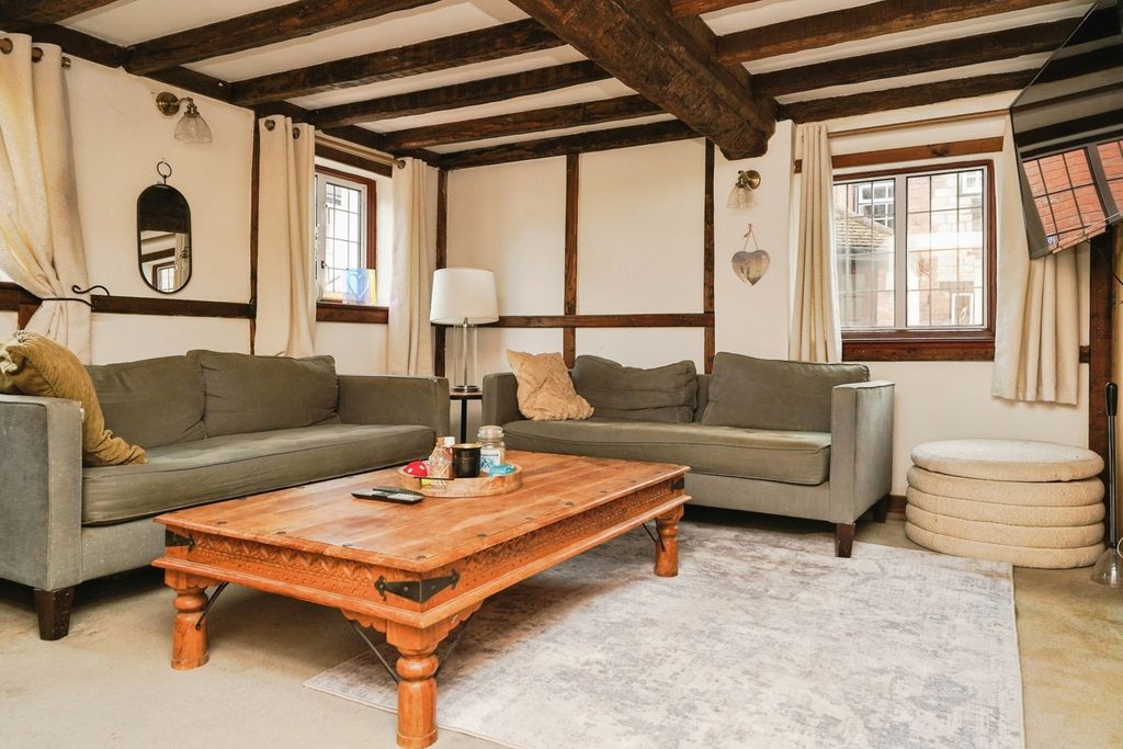 Property photo 3 of 18 Pbox-Img.Jpg