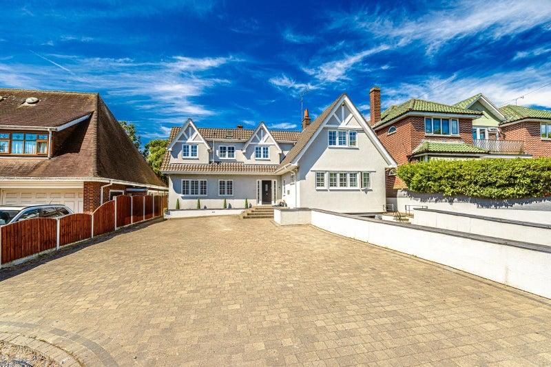 Property photo 3 of 9 Property