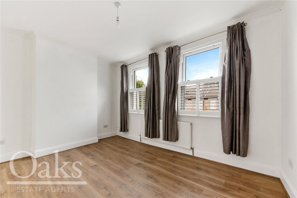 Property photo 3 of 12 Picture No. 01